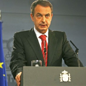 Zapatero convoca elecciones "más motivado que nunca" tras agotar la legislatura Zapatero convoca elecciones "más motivado que nunca" tras agotar la legislatura "por responsabilidad democrática"