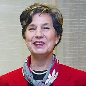 Isabel Allende: "España merece que continúe gobernando Zapatero" Isabel Allende: "España merece que continúe gobernando Zapatero"