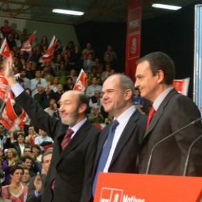Zapatero: "Lo importante es ver cómo se responde" en toda situación económica Zapatero: "Lo importante es ver cómo se responde" en toda situación económica