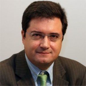 Óscar López pide a Manuel Pizarro que aclare si para él Telemadrid es una c Óscar López pide a Manuel Pizarro que aclare si para él Telemadrid es una cadena privada del PP