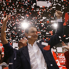 Zapatero: La abstención es perder todos, y con cada voto que va a la urna gan Zapatero: La abstención es perder todos, y con cada voto que va a la urna gana España