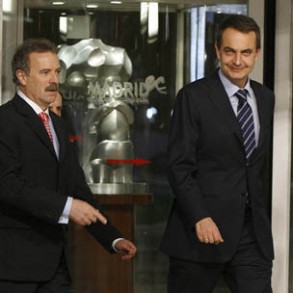 Los sondeos de los medios de comunicación coinciden en otorgar la victoria al l Los sondeos de los medios de comunicación coinciden en otorgar la victoria al líder socialista