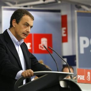 "Aprovecharemos la fortaleza de nuestra economía para paliar los efectos de la "Aprovecharemos la fortaleza de nuestra economía para paliar los efectos de la desaceleración"