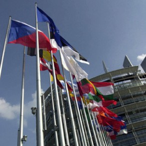 "El PSOE con la Europa del diálogo" "El PSOE con la Europa del diálogo"