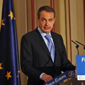 Zapatero pide confianza en el futuro porque el Gobierno "sabe lo que tiene que h Zapatero pide confianza en el futuro porque el Gobierno "sabe lo que tiene que hacer"
