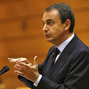 Zapatero presenta su programa de gobierno ante el Senado Zapatero presenta su programa de gobierno ante el Senado