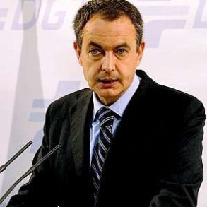 Zapatero apoyará con "todas las medidas que sean razonables" a los sectores má Zapatero apoyará con "todas las medidas que sean razonables" a los sectores más afectados por la subida del petróleo