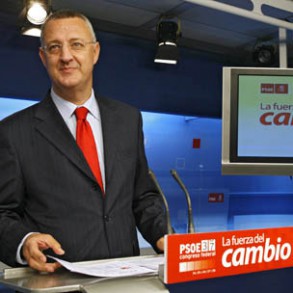 Caldera destaca el "elevado nivel de participación democrática" en el PSOE que Caldera destaca el "elevado nivel de participación democrática" en el PSOE que reflejan las más de 5.600 enmiendas que debatirá el 37 Congreso
