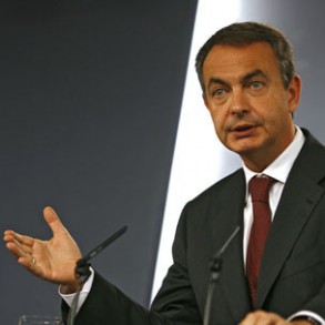 Zapatero avanza que en 2008 se concederá un máximo de 100.000 millones en aval Zapatero avanza que en 2008 se concederá un máximo de 100.000 millones en avales
