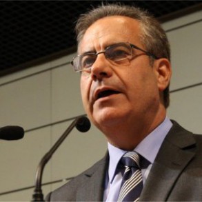 El Gobierno quiere que 200.000 alumnos más estudien FP esta legislatura El Gobierno quiere que 200.000 alumnos más estudien FP esta legislatura