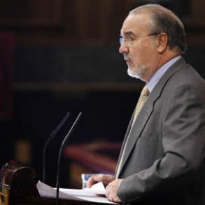 Solbes asegura que trabaja en más líneas de financiación pública a empresas Solbes asegura que trabaja en más líneas de financiación pública a empresas