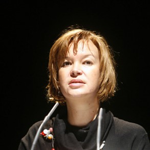 Leire Pajín pide a toda la sociedad que se sume a una rebelión ética contra Leire Pajín pide a toda la sociedad que se sume a una rebelión ética contra la violencia machista y criminal