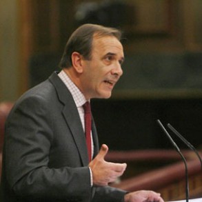 Partidos y agentes sociales avisan que ni ETA ni quienes la "apoyan y justifican Partidos y agentes sociales avisan que ni ETA ni quienes la "apoyan y justifican" lograrán sus objetivos