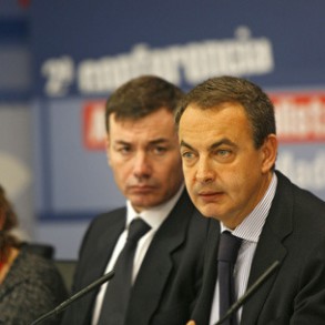 Zapatero: En 2009 habrá una movilización sin precedentes para ganar el reto Zapatero: En 2009 habrá una movilización sin precedentes para ganar el reto de la crisis