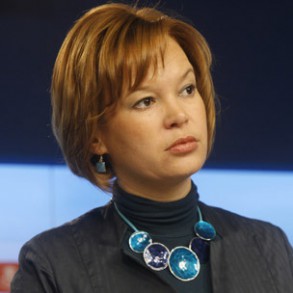 Leire Pajín asegura que el gobierno presentará una nueva Ley del Aborto que of Leire Pajín asegura que el gobierno presentará una nueva Ley del Aborto que ofrezca más garantías y seguridad jurídica a mujeres y profesionales