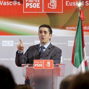 Entrevista a los candidatos Patxi López, Emilio Pérez Touriño y Fernando Lóp Entrevista a los candidatos Patxi López, Emilio Pérez Touriño y Fernando López Aguilar en PSOETV