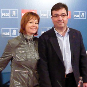 Pajín: Mientras no se aclare la supuesta trama de espionaje, Aguirre y Gallar Pajín: Mientras no se aclare la supuesta trama de espionaje, Aguirre y Gallardón estarán bajo sospecha y Rajoy en la cuerda floja