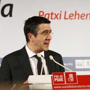 Miles de ciudadanos se suman a la iniciativa de hoy de Patxi López en las redes Miles de ciudadanos se suman a la iniciativa de hoy de Patxi López en las redes sociales