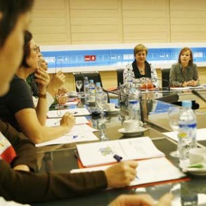 El PSOE constituye el grupo de Mujer y Ciencia para impulsar el papel de las in El PSOE constituye el grupo de Mujer y Ciencia para impulsar el papel de las investigadoras en la modernización de España