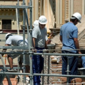 El Fondo de Inversión Local ha generado ya más de 50.000 empleos, según Ocañ El Fondo de Inversión Local ha generado ya más de 50.000 empleos, según Ocaña