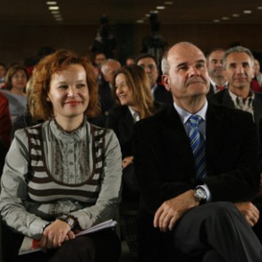 En financiación autonómica habrá un acuerdo favorable para todos y con sufi En financiación autonómica habrá un acuerdo favorable para todos y con suficiencia para derechos sociales, sanidad y educación