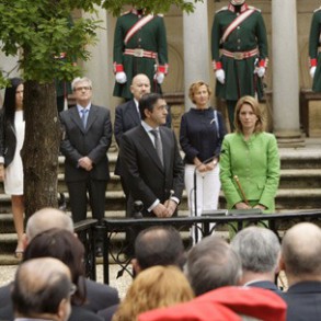 Patxi López promete cumplir como lehendakari desde el respeto a la ley Patxi López promete cumplir como lehendakari desde el respeto a la ley