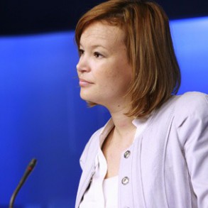 Leire Pajín: Zapatero ofrecerá un catálogo de soluciones frente al catálog Leire Pajín: Zapatero ofrecerá un catálogo de soluciones frente al catálogo de catástrofes de Rajoy