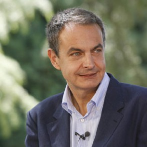 Zapatero no entiende la incoherencia del PP y le pide que se aclare y apoye el m Zapatero no entiende la incoherencia del PP y le pide que se aclare y apoye el modelo