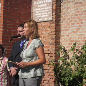 Pajín reivindica el derecho a recuperar la historia y se pregunta a quién da Pajín reivindica el derecho a recuperar la historia y se pregunta a quién daña nuestro recuerdo