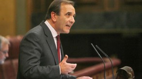 El PSOE no acepta por "antisocial" el pacto propuesto por Rajoy El PSOE no acepta por "antisocial" el pacto propuesto por Rajoy