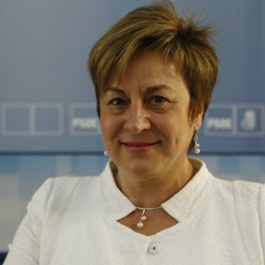 Cándida Martínez subraya la mejora en los indicadores educativos gracias al Cándida Martínez subraya la mejora en los indicadores educativos gracias al acierto de las políticas del gobierno