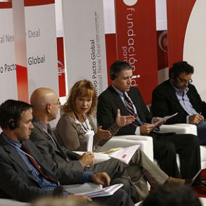 Leire Pajín: El gran reto de los progresistas es unir la agenda de los valore Leire Pajín: El gran reto de los progresistas es unir la agenda de los valores con la eficacia de los resultados