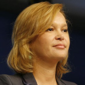 Pajín: Da la sensación de que los dirigentes del PP o no pueden o no quieren Pajín: Da la sensación de que los dirigentes del PP o no pueden o no quieren llegar hasta el final en el caso Gürtel