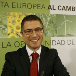 Hugo Morán: El Gobierno de España se anticipa a otros países en el compromi Hugo Morán: El Gobierno de España se anticipa a otros países en el compromiso de luchar contra el cambio climático