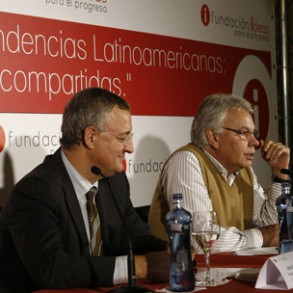 F. González:"Europa y América Latina están corriendo contra el futuro, Asia l F. González:"Europa y América Latina están corriendo contra el futuro, Asia lo ha atrapado