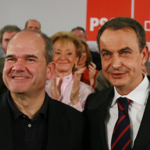 Chaves anuncia que el Gobierno convocará a las CC.AA en un órgano informal par Chaves anuncia que el Gobierno convocará a las CC.AA en un órgano informal para buscar acuerdo
