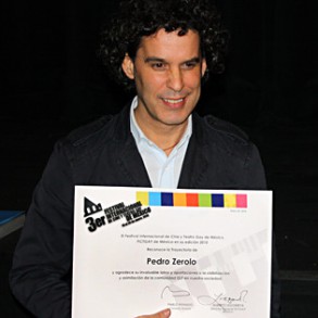 Pedro Zerolo: "Nunca como ahora se ha apoyado a los españoles en el exterior" Pedro Zerolo: "Nunca como ahora se ha apoyado a los españoles en el exterior"