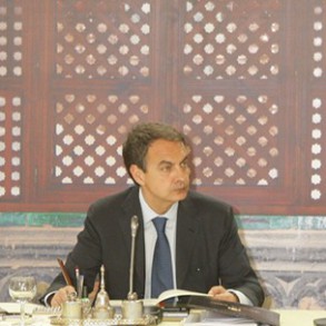Conferencia de prensa del Presidente del Gobierno después de la reunión del Co Conferencia de prensa del Presidente del Gobierno después de la reunión del Consejo de Ministros que aprueba el proyecto de Ley de Economía Sostenible