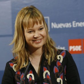 Pajín: "Rajoy se esconde para lograr impunidad o porque tiene algo que ocultar" Pajín: "Rajoy se esconde para lograr impunidad o porque tiene algo que ocultar"
