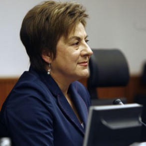 Cándida Martínez: El PP comete un grave error al no apoyar medidas que mejor Cándida Martínez: El PP comete un grave error al no apoyar medidas que mejoran el sistema educativo