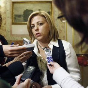 Elena Valenciano: Bajo presidencia española la Unión Europea ha adoptado dec Elena Valenciano: Bajo presidencia española la Unión Europea ha adoptado decisiones clave para su futuro