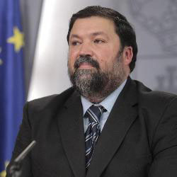 Caamaño dice que la sentencia es "una goleada absoluta a la posición del PP" y Caamaño dice que la sentencia es "una goleada absoluta a la posición del PP" y que "no atenta contra nadie"