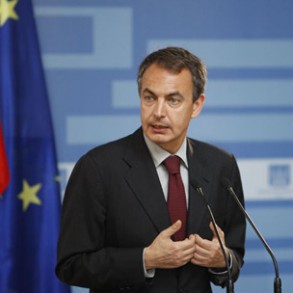 Zapatero: "Es una ley de prevención, de seguridad y europea" Zapatero: "Es una ley de prevención, de seguridad y europea"