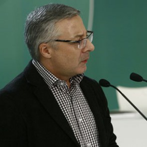 Blanco dice que tenderán puentes con el Gobierno catalán y que es el PP el que Blanco dice que tenderán puentes con el Gobierno catalán y que es el PP el que tiene que dar "explicaciones