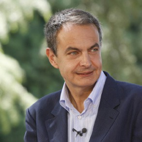 Zapatero anuncia reformas "en profundidad" en las políticas activas de empleo Zapatero anuncia reformas "en profundidad" en las políticas activas de empleo