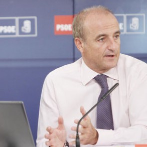 Miguel Sebastián anuncia que el Plan Avanza2 creará entre 350.000 y 400.000 em Miguel Sebastián anuncia que el Plan Avanza2 creará entre 350.000 y 400.000 empleos de aquí a 2015