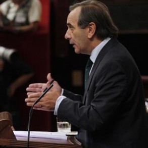 El PSOE cierra un acuerdo con el PNV para aprobar los Presupuestos de 2011 El PSOE cierra un acuerdo con el PNV para aprobar los Presupuestos de 2011