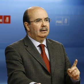 Zarrías dice que no se rompe la caja Seguridad Social, sino la caja de mentiras Zarrías dice que no se rompe la caja Seguridad Social, sino la caja de mentiras del PP