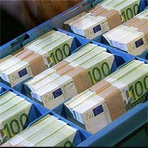 El déficit del Estado cae el 42,1% hasta septiembre y supone el 3,45% del PIB El déficit del Estado cae el 42,1% hasta septiembre y supone el 3,45% del PIB