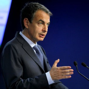 Zapatero apunta que el nuevo mecanismo aprobado por el Consejo Europeo permitirá prevenir riesgos futuros en el seno de la UE